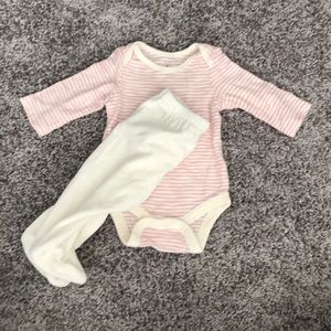 Baby Gap Onesie and Footie Leggings